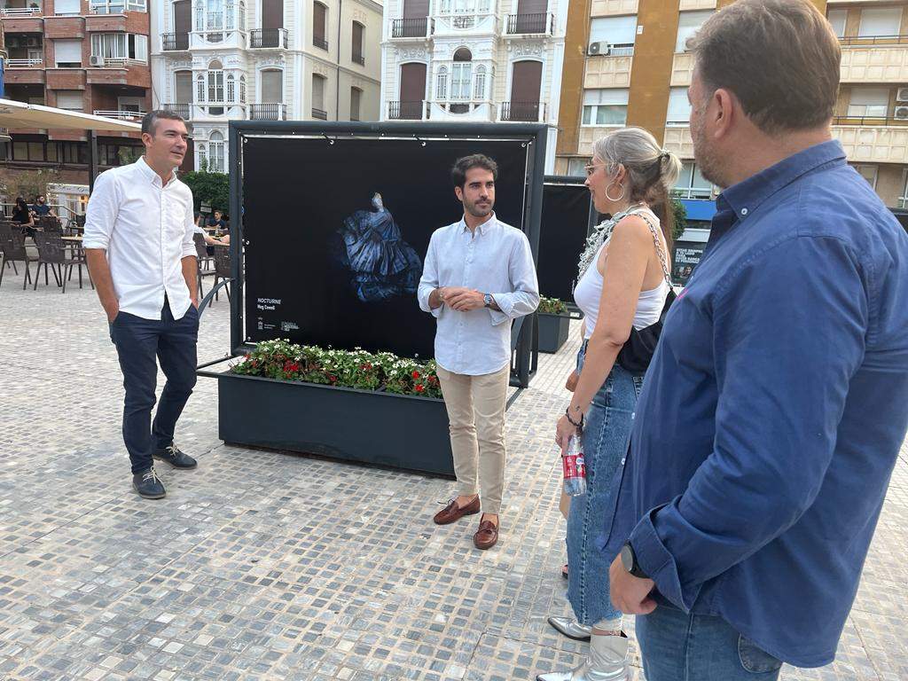 ‘Nocturne’, la exposición de Murcia Pasarela Mediterránea llega a la Plaza de Europa